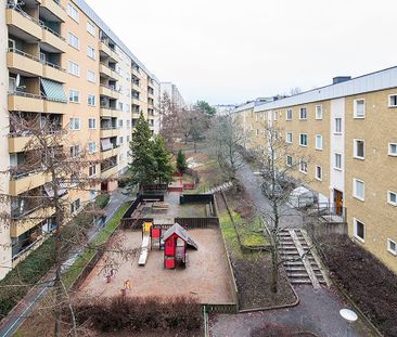 Åvingegränd 13, Tensta - Photo 3