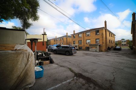 For Lease - 152 Overbrook Place Unit# 2nd Fl, Toronto, Ontario - Photo 3