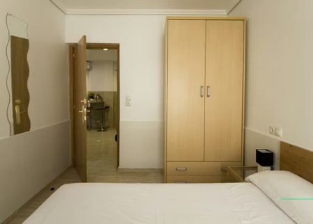 Carrer Xulilla, Valencia, Valencian Community 46011 - Photo 5