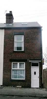 4 Bed - 4 Bed Terraced House, Netherfield Rd - Photo 1