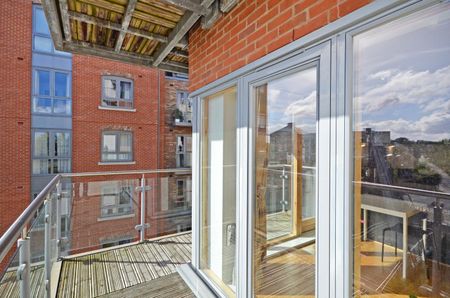 2 bedroom apartment to rent - Photo 3