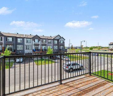 For Lease - 906 Lixnaw Court, Barrhaven, Ontario - Photo 2