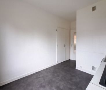 Location Appartement 3 pièces 58m² - Photo 2