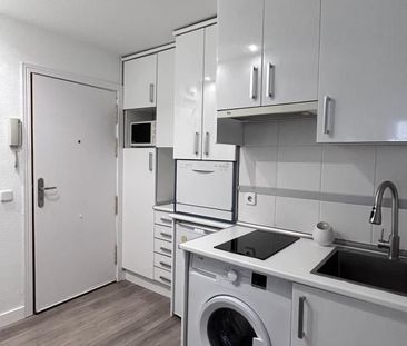 Piso de alquiler en Calle de Cristóbal Bordiú, 34, Ríos Rosas - Nue... - Photo 3