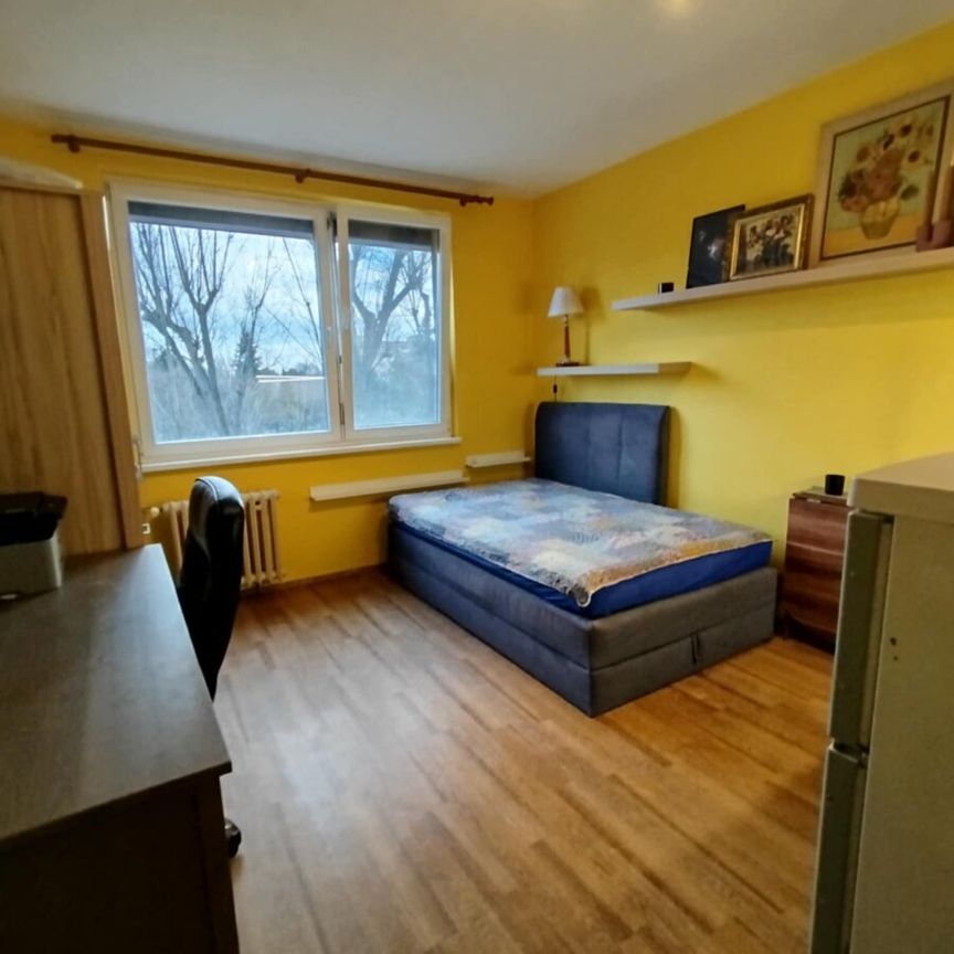 Prenájom garsónky – Nitra, Chrenová – Fotografia 1