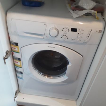 Great little studio in an excellent location - Photo 3