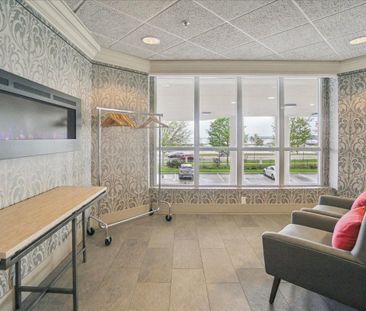 For Lease - 2 Toronto Street Unit# 302, Barrie, Ontario - Photo 3