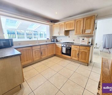5 bedroom detached house to rent - Photo 2