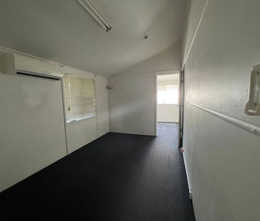 2/40 Arthur Street, 4740, Mount Pleasant Qld - Photo 3