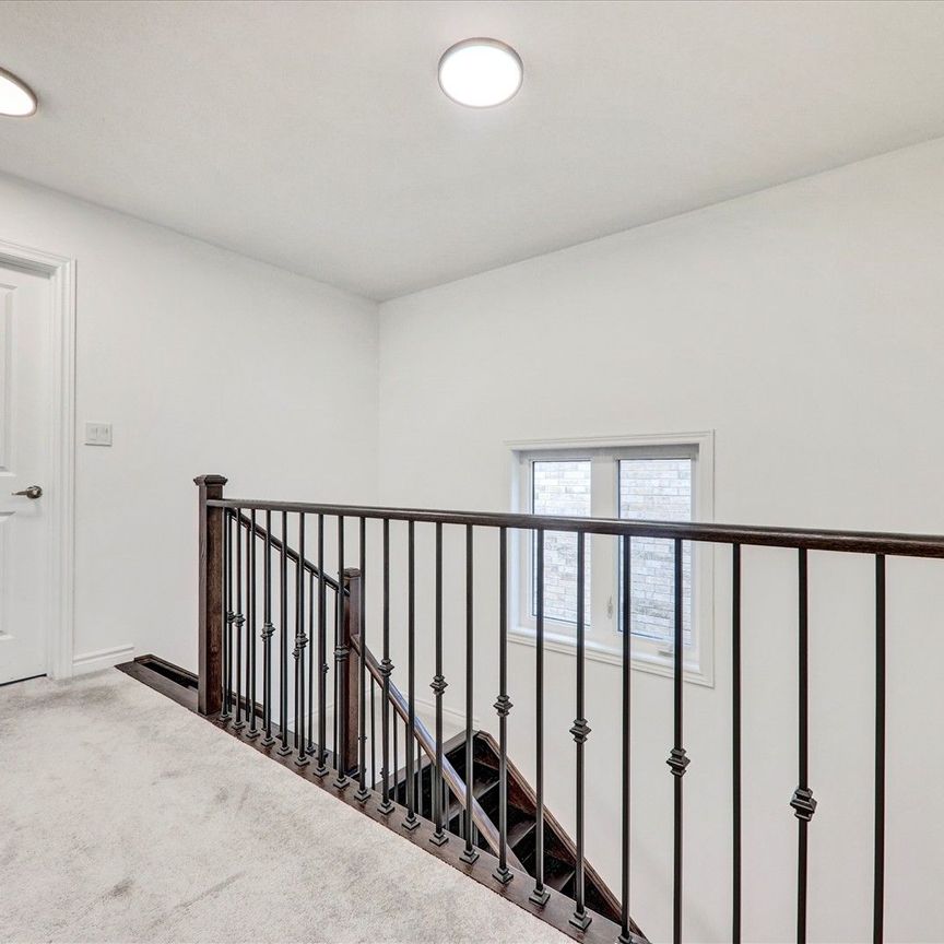 For Lease - 35 Peter Hogg Court, Whitby, Ontario - Photo 1