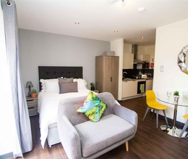 Studio to rent - Photo 5