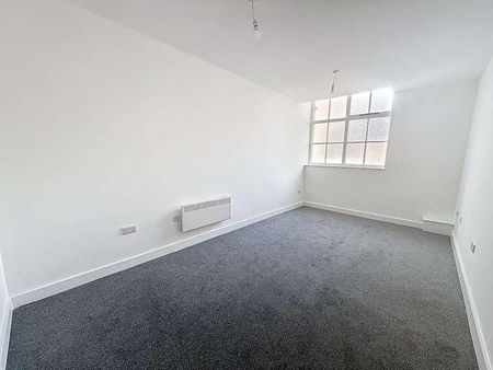 Lyons Grove Consort Street, ST4 - Photo 5