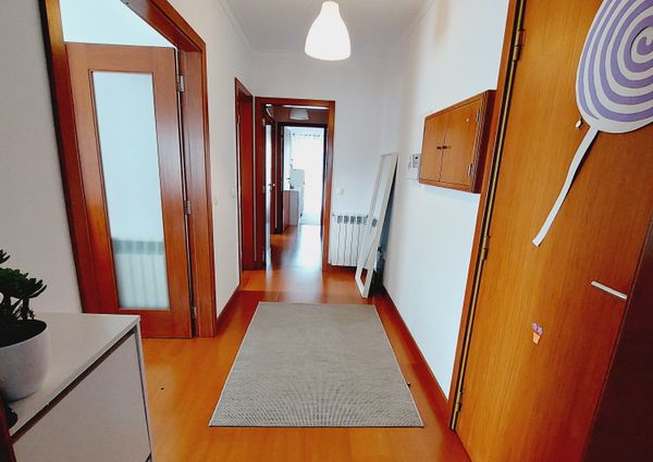 T2 for rent, next to the Glicínias Shopping Center, Aveiro.