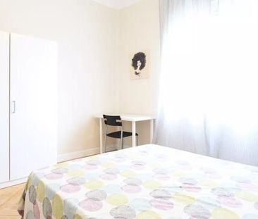 Calle de Serrano, Madrid, Community of Madrid 28006 - Photo 6