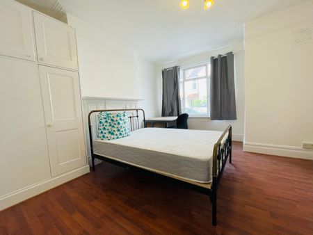 Ashvale Road, Tooting Broadway - Photo 4