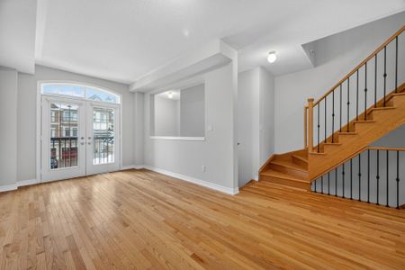 For Lease - 19 Sunset Terrace, Vaughan, Ontario - Photo 3