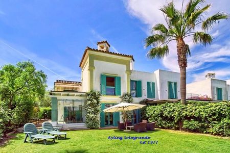 Alquiler de chalet pareado en Avenida Avenue Avenue de la Marina, 48 - Photo 5