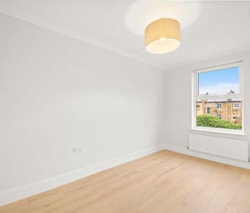 2 bedroom flat to rent - Photo 6
