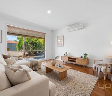 3 BEDROOM FAMILY HOME GREAT LOCATION! - Photo 2