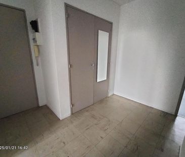 Location Appartement 3 pièces 61m² NANTES 44000 - Photo 2