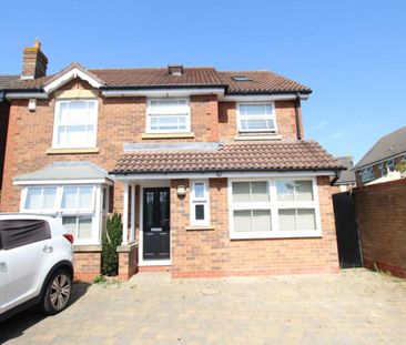 Ocean are proud to offer this unique four bedroom detached home to ... - Photo 1