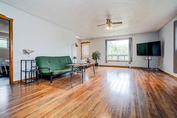 For Lease - 381 Water Drive, Georgina, Ontario - Photo 1