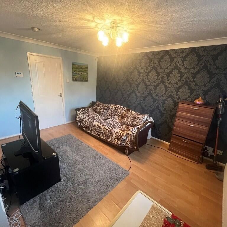 2 Bed Terraced House, Kingsmead Mews, CV3 - Photo 1