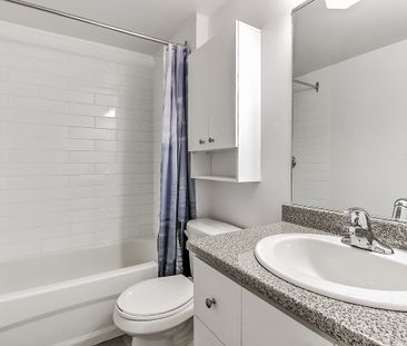 Père-Marquette Apartments - 1 Bedroom - Photo 1