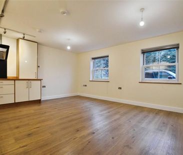 Saffron Walden, Essex - Photo 1