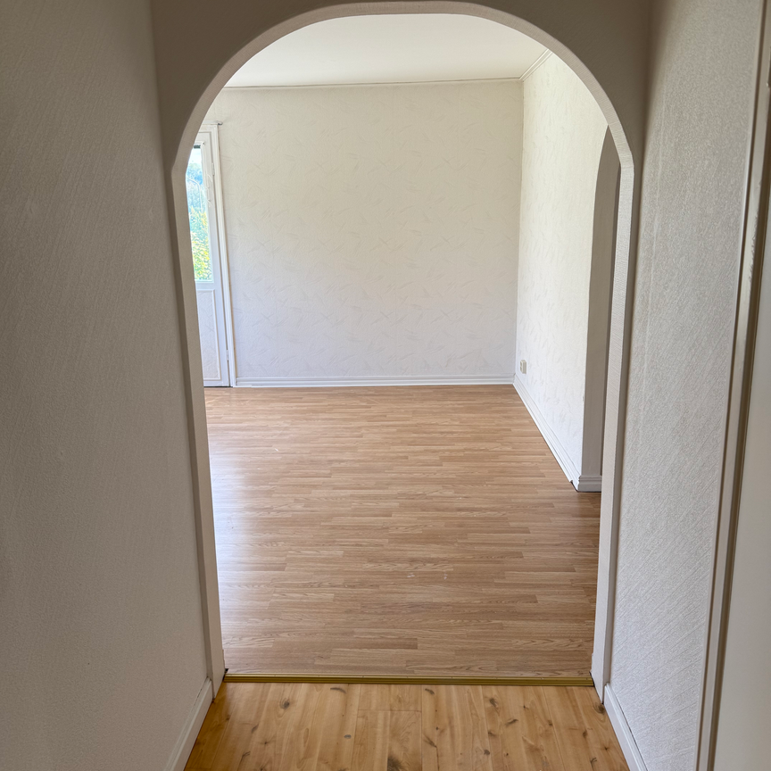 Ulricehamnsvägen, Ölsremma - Photo 1