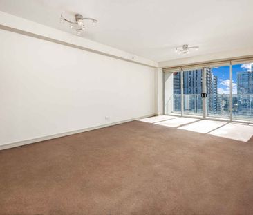 SPECTACULAR SPACE, STYLE AND PANORAMAS - Photo 2
