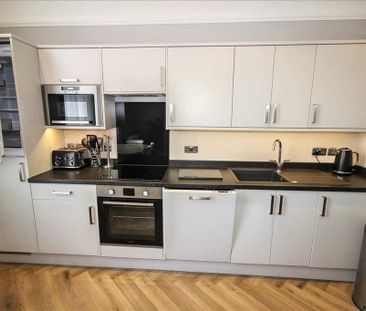 2 bedroom flat to rent - Photo 5