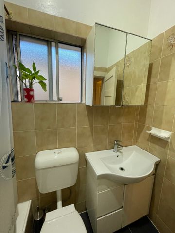 Croydon Park - Photo 2