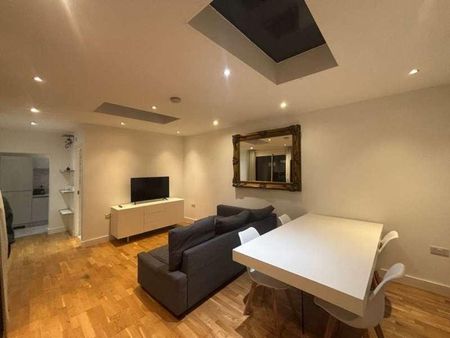 Heathstan Road, London, W12 - Photo 2