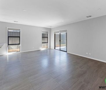 11 Mason Street, Googong - Photo 1