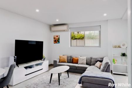 1/12 Belinda Place,Mays Hill,New South Wales 2145, Sydney - Photo 3