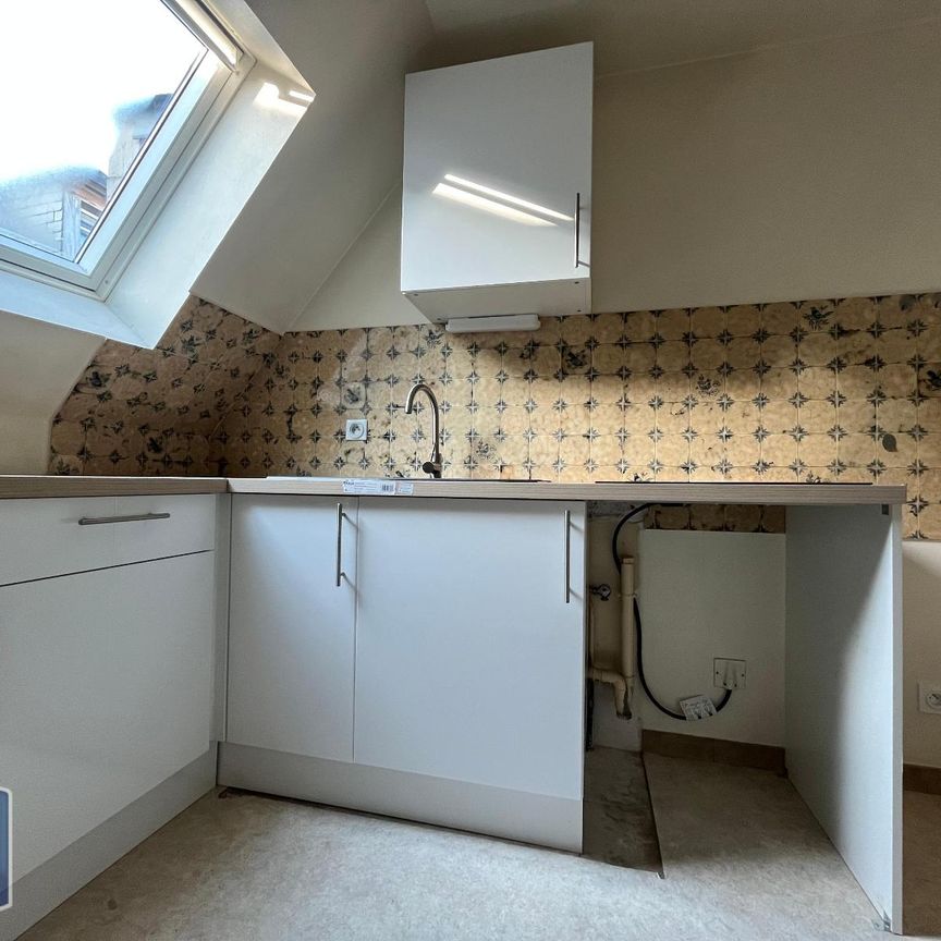 Location Appartement 2 pièces 45m² BRIVE LA GAILLARDE 19100 - Photo 1