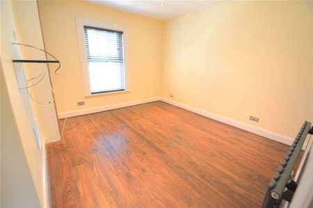 Selsdon Road, South Croydon, CR2 - Photo 3