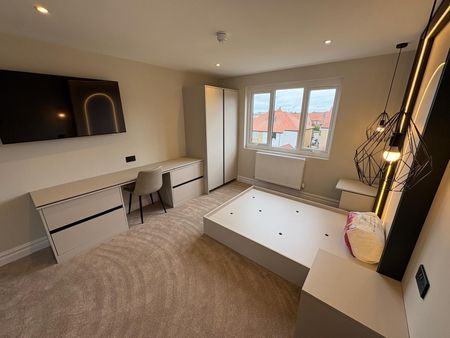 22 Mayfield Road Wallasey CH45 6TY - Photo 2