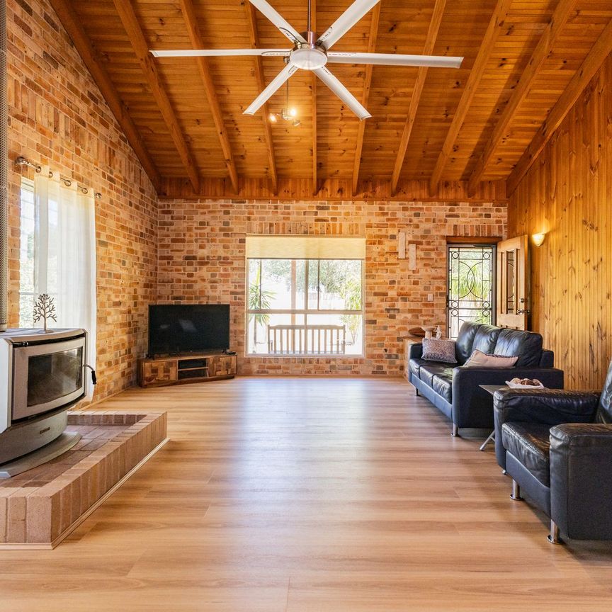 Unique style home close to the beach in Anna bay - Photo 1