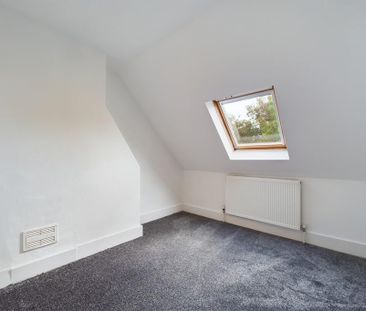 4 bedroom terraced house to rent - Photo 4
