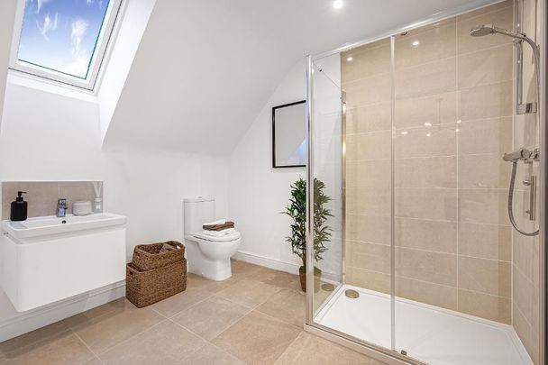 4 bedroom detached house to rent - Photo 1