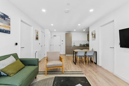 2 bedroom apartment to rent - Photo 4