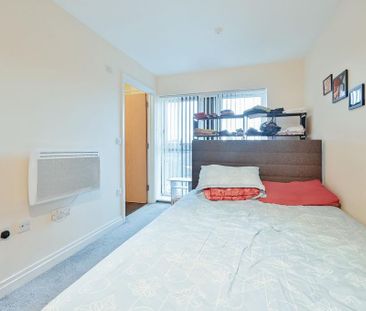 2 bedroom apartment to rent - Photo 5