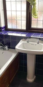 2 bedroom end of terrace house to rent - Photo 3