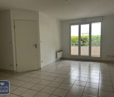Location Appartement 3 pièces 54m² NIMES 30000 - Photo 4