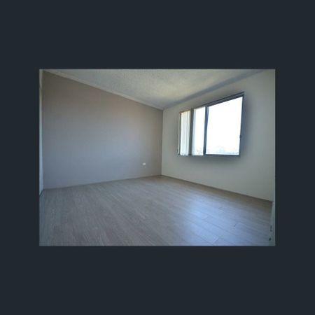 Two Bedroom Unit with Lock Up Garage - Photo 4