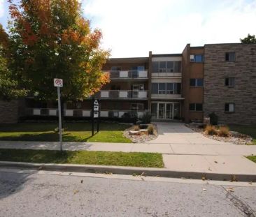 Sherwood Manor Apartments | 1200 Fennell Avenue E., Hamilton - Photo 1