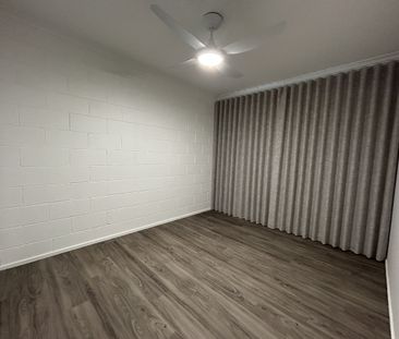 2/19 Brisbane Road, Biggera Waters - Photo 2