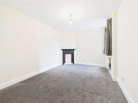 Coulsdon, Surrey, CR5 - Photo 2